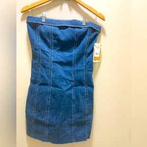 Size 6 woman’s Lucky Brand Jean dress!